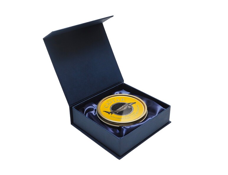 Черная икра в подарочном наборе в шелке "Астрахань Gold 250 г "